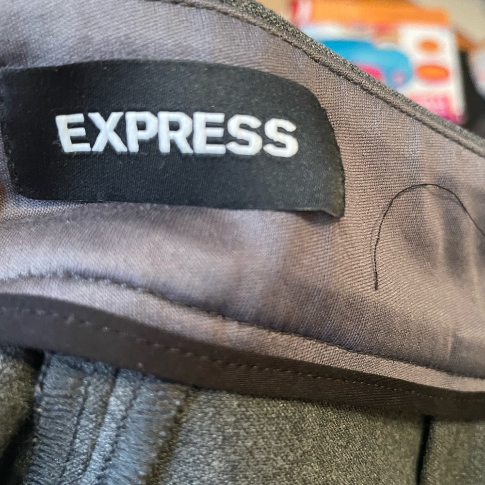 Express high rise gray pants.